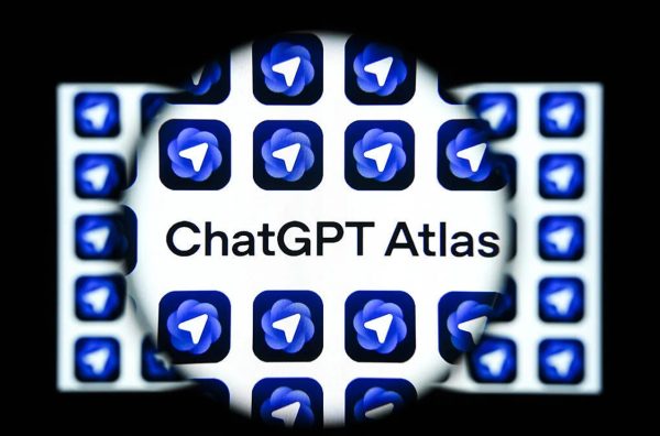 一看就懂！ChatGPT 界面使用讲解（拆分 8 大功能区）